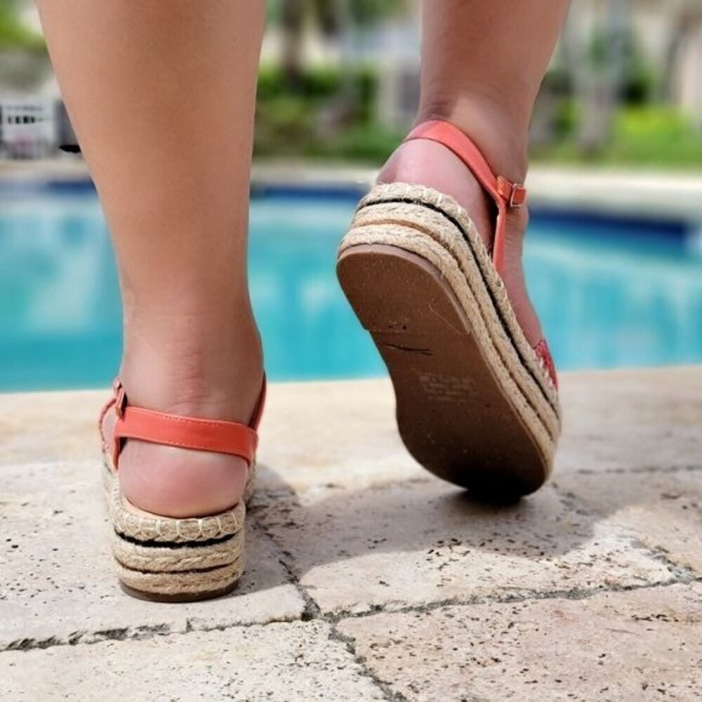 Trendy Coral Espadrille Wedge Sandals Open Toe Faux Leather - Picture 4 of 4